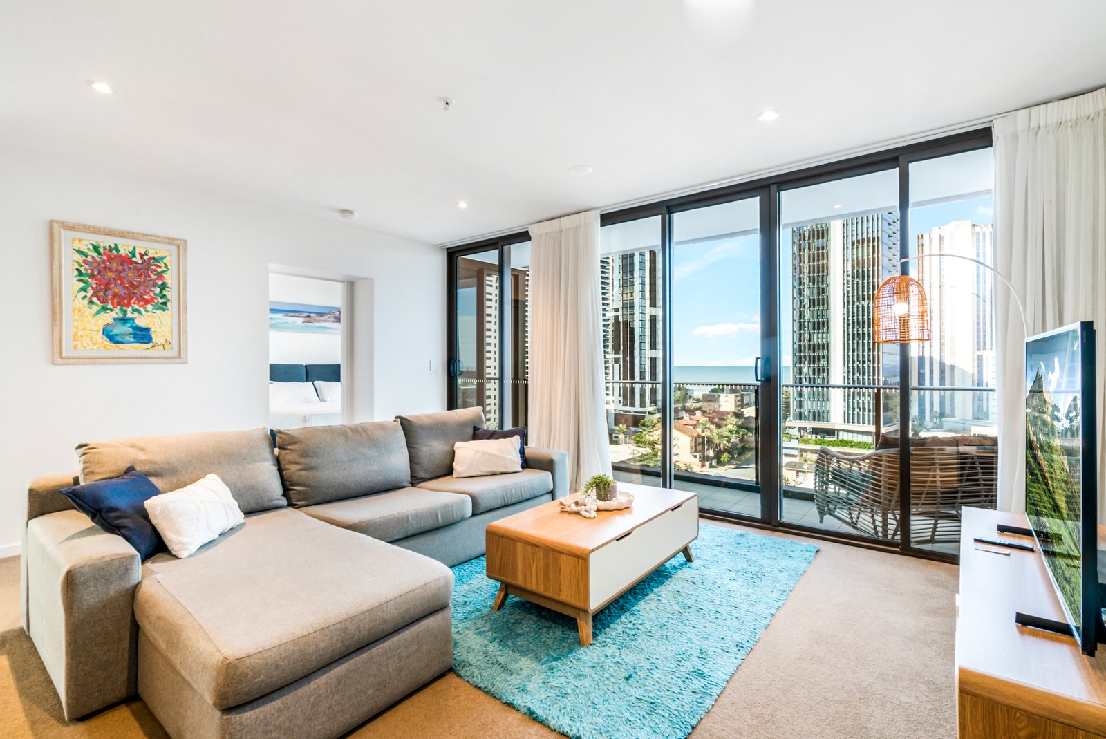 1103/2663 Gold Coast Highway BROADBEACH 2
