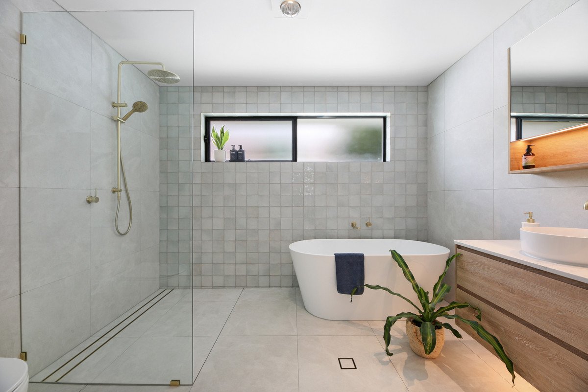 1/104 Christine Avenue Burleigh Waters 15