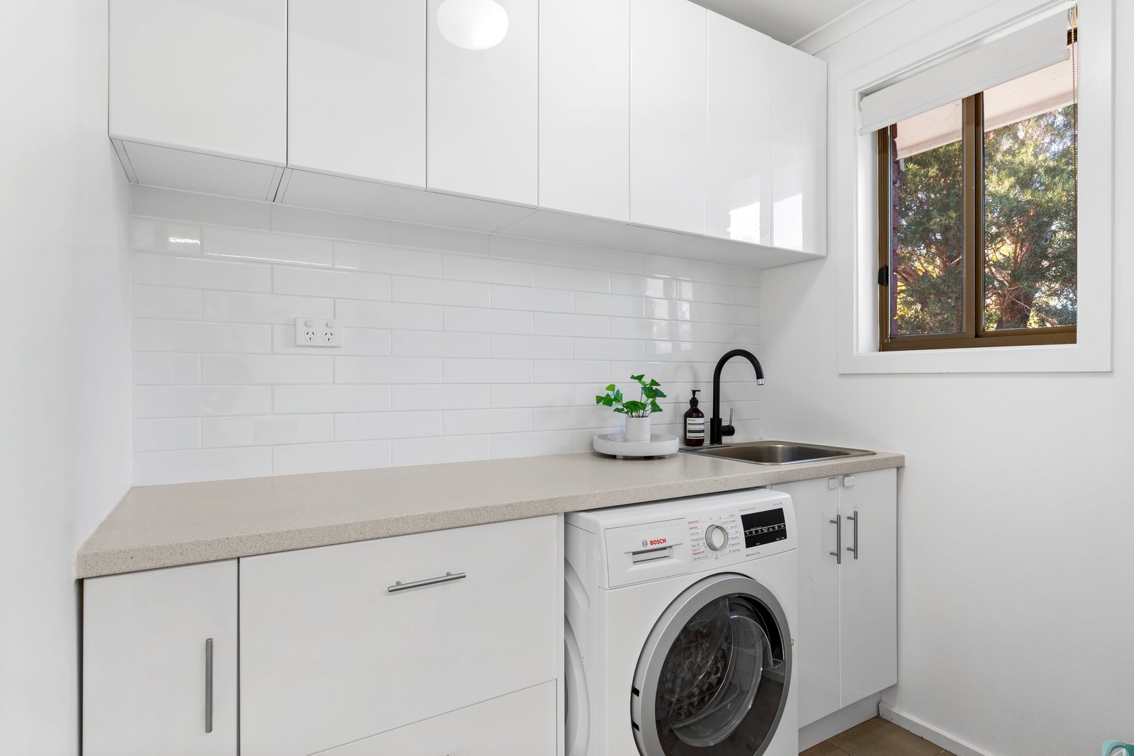 Real Estate and Property in 1/104 Draper Street, Ocean Grove, VIC