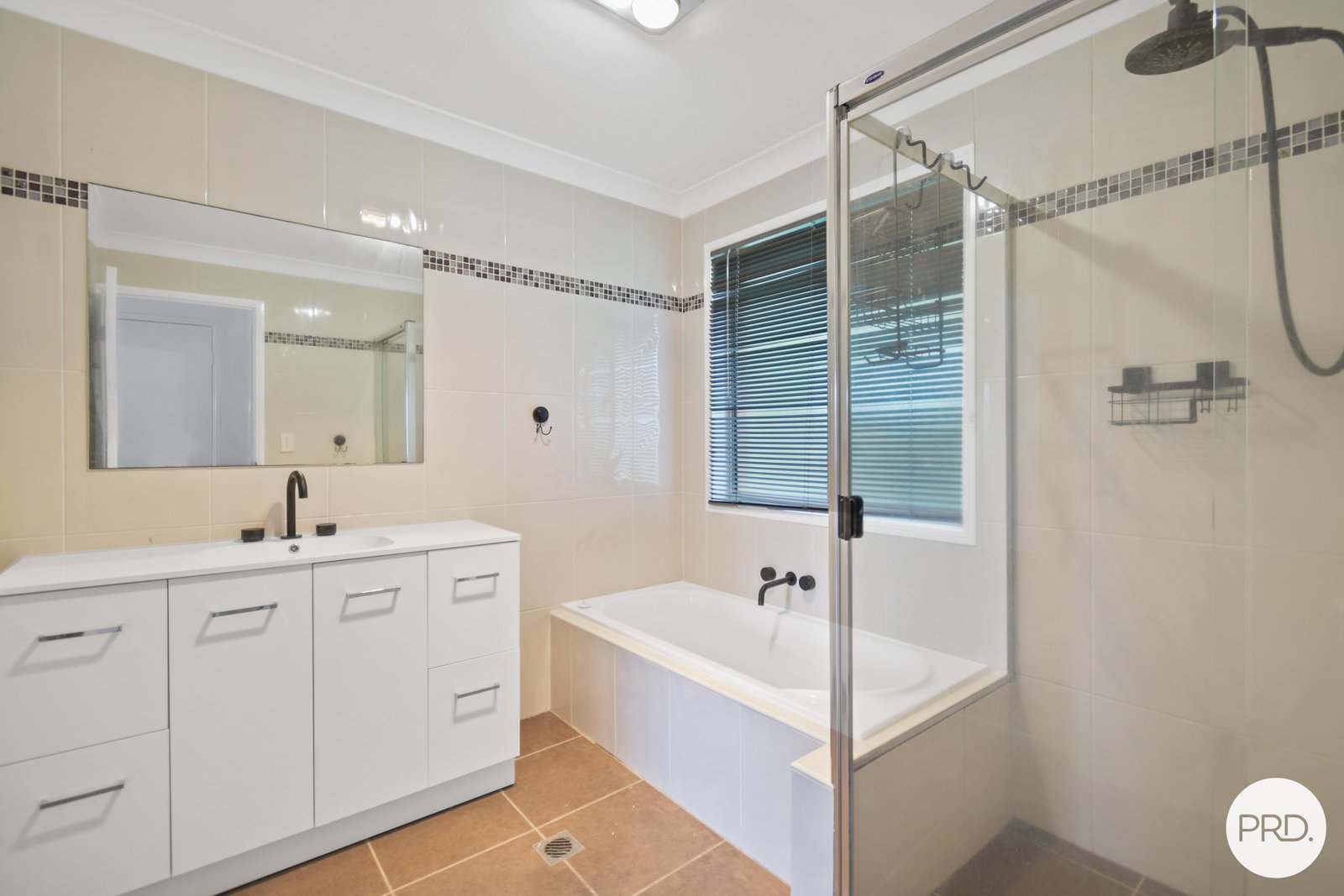 1/104 Kennedy Drive TWEED HEADS WEST 7