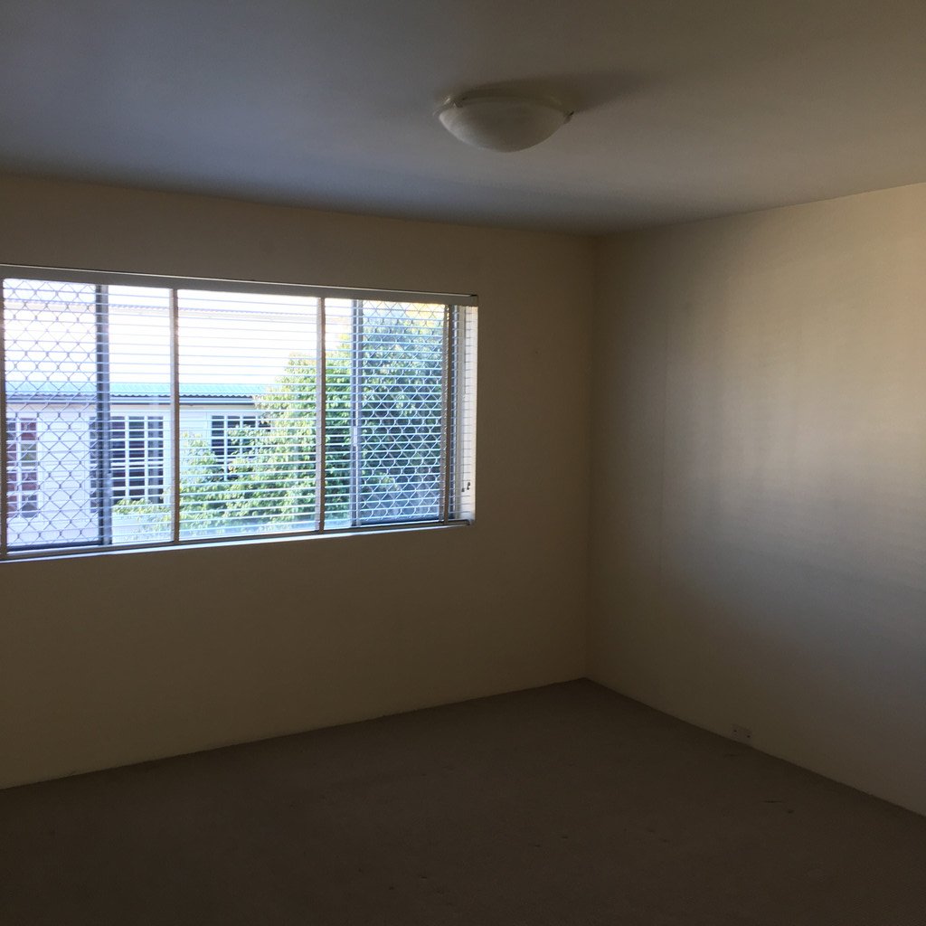 1/104 Stoneleigh Street LUTWYCHE 5