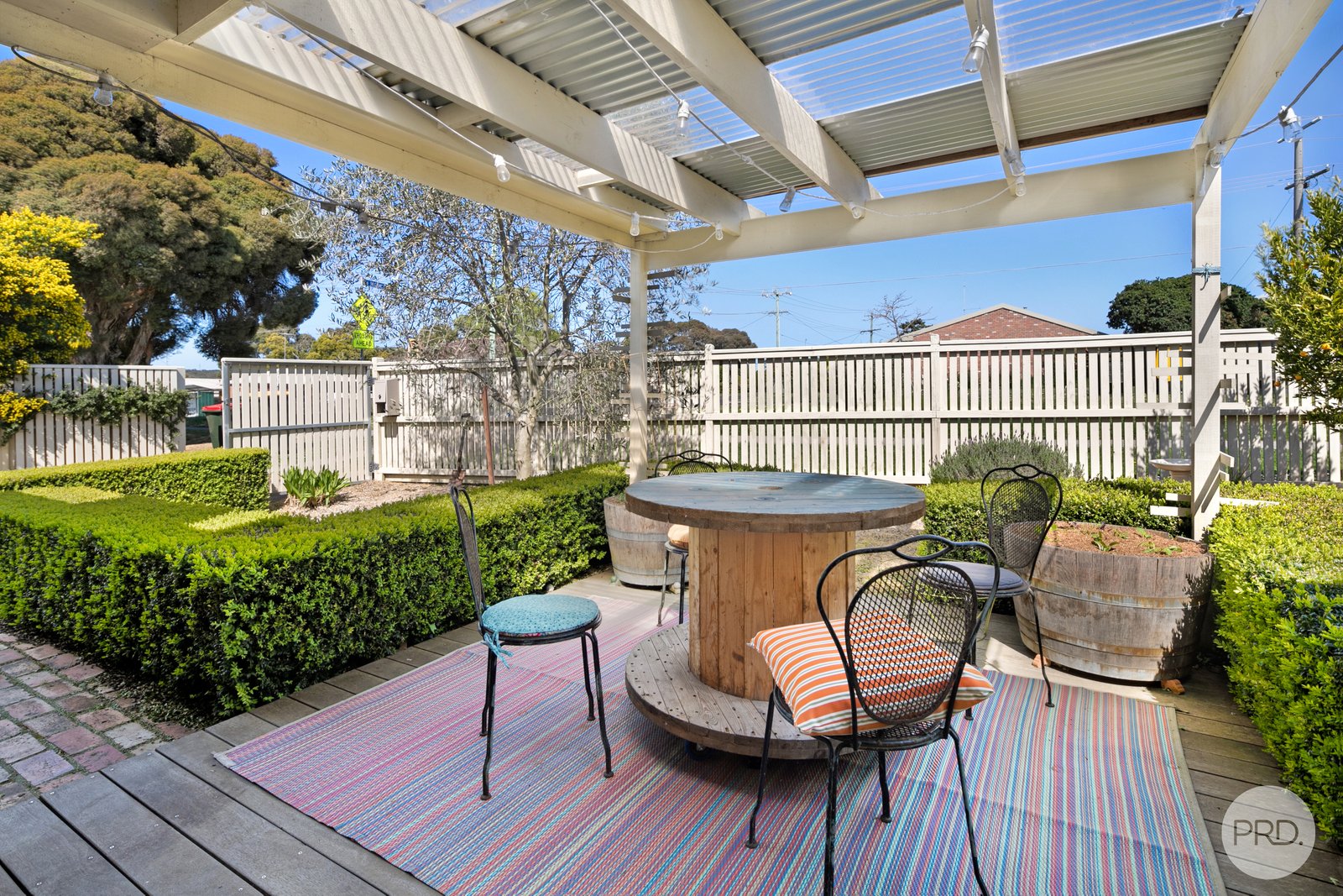 1/104 Whitehorse Road MOUNT CLEAR 9