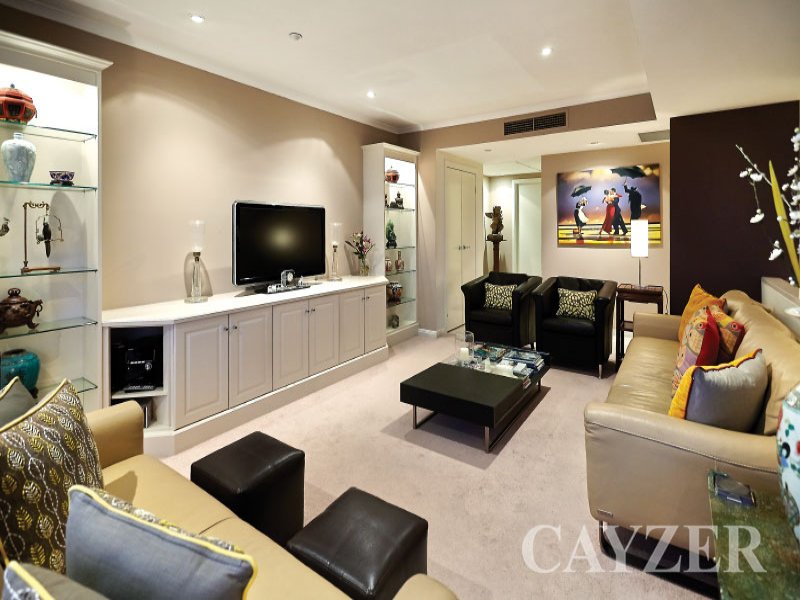 Gallery: 1104/127 Beach Street