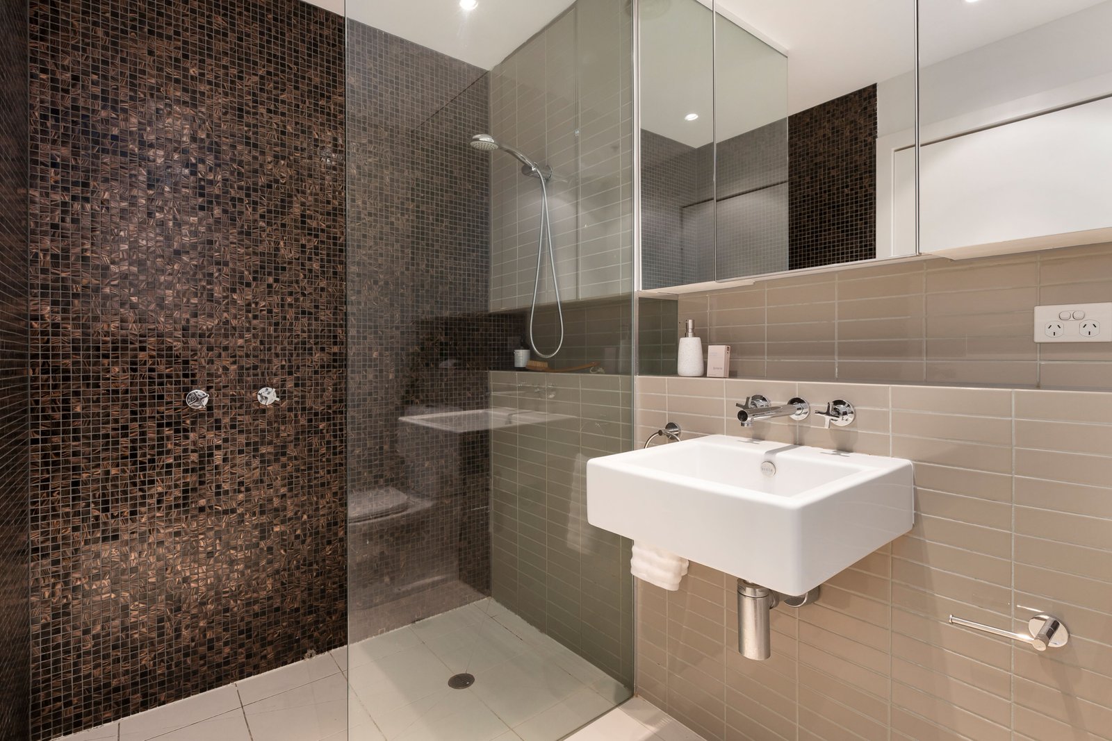 Real Estate and Property in 1104/55 Queens Road, Melbourne, VIC