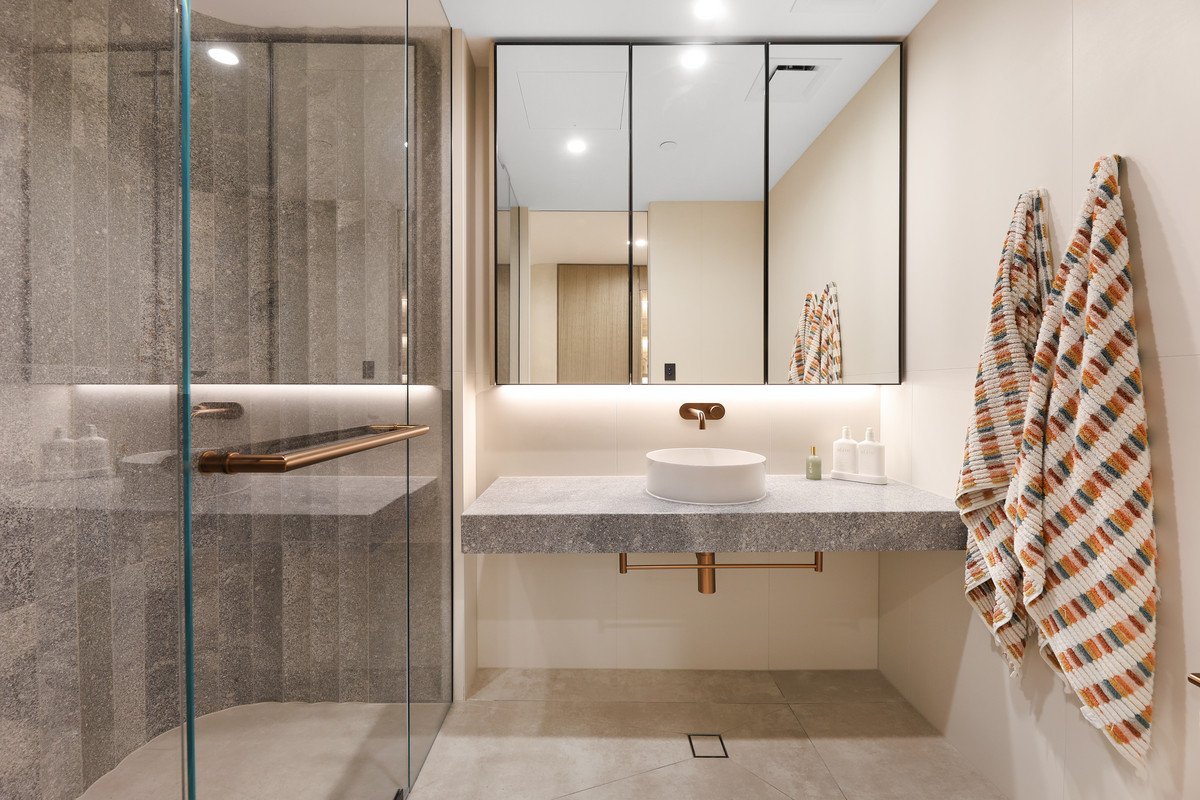 1104/58 THE Esplanade Burleigh Heads 23