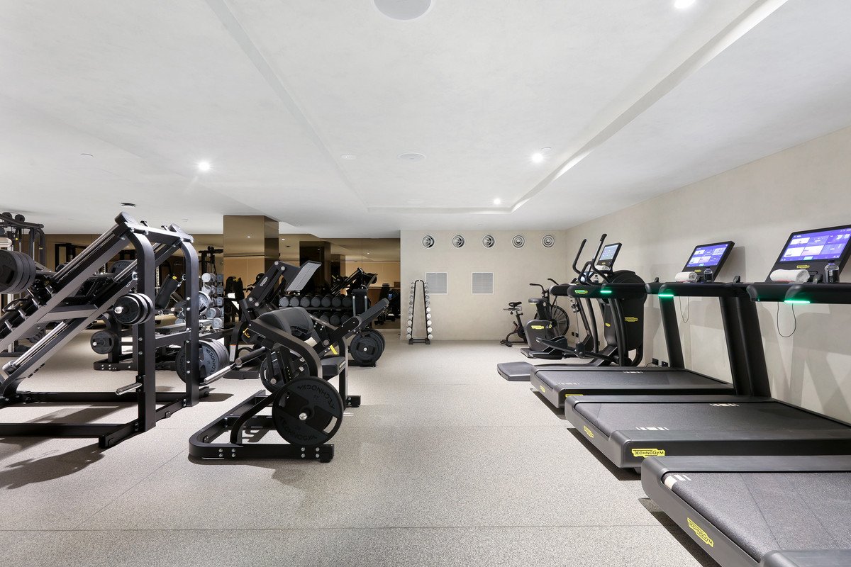 1104/58 THE Esplanade Burleigh Heads 31