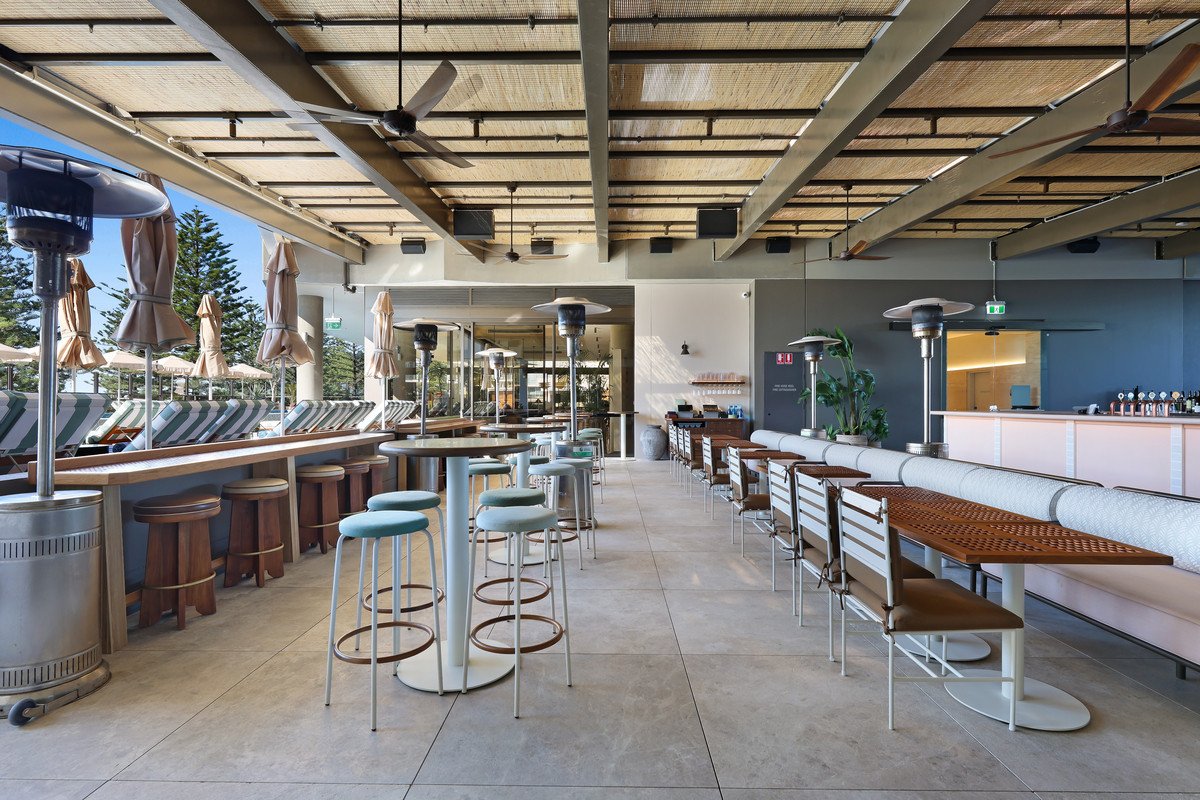 1104/58 THE Esplanade Burleigh Heads 34