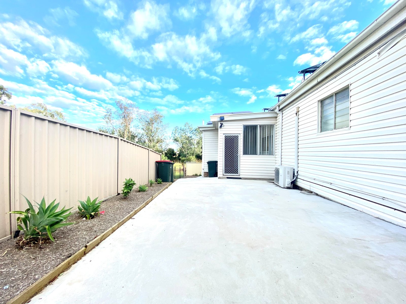 1/1049 Armidale Road TAMWORTH 1