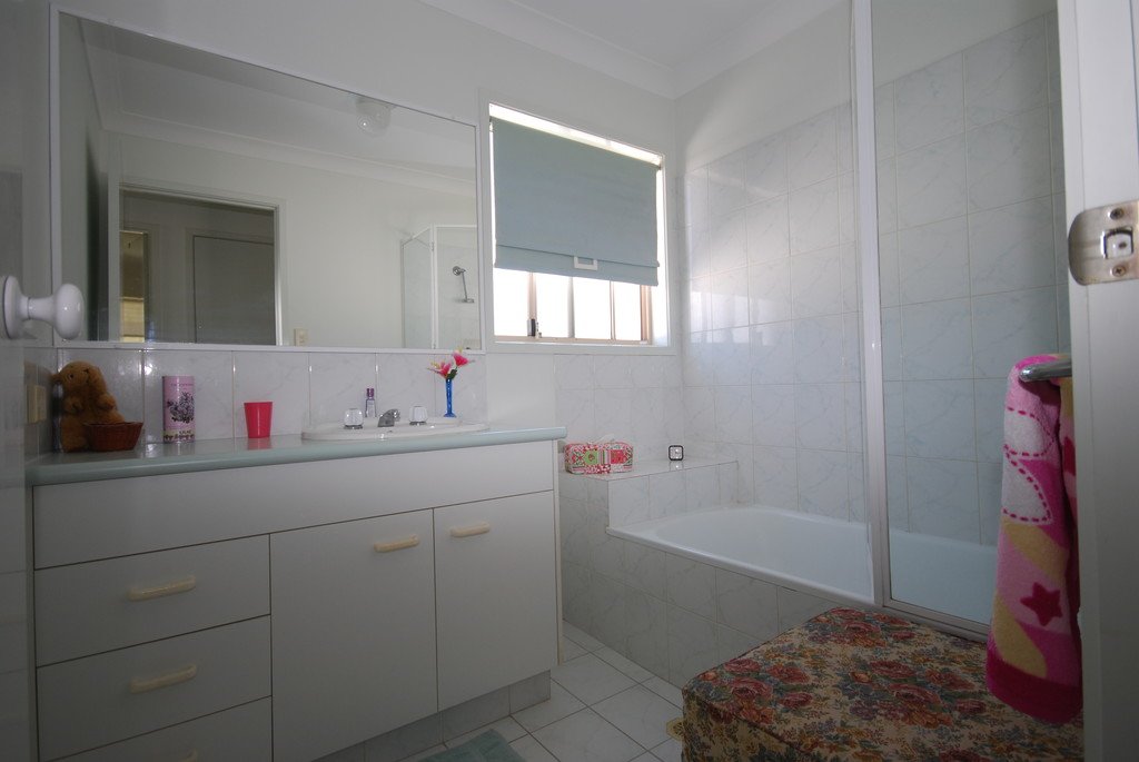 1/105 Nobby Parade MIAMI 5