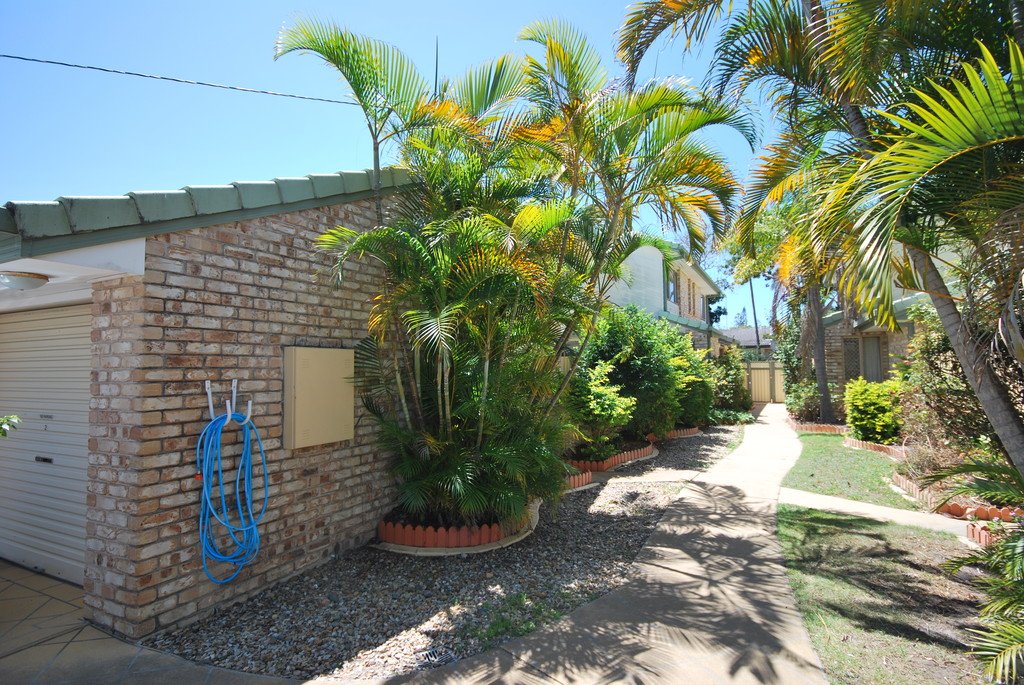 1/105 Nobby Parade MIAMI 10