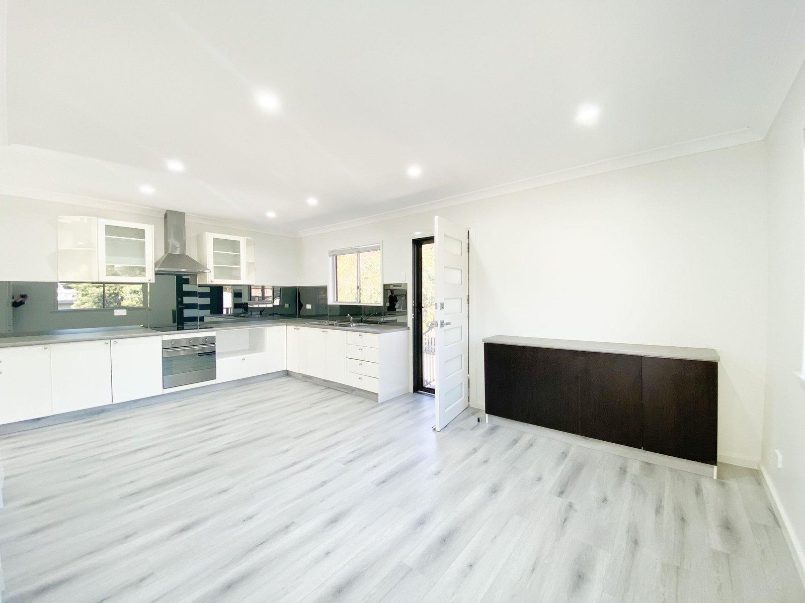 1/105 Stockton Street NELSON BAY 8