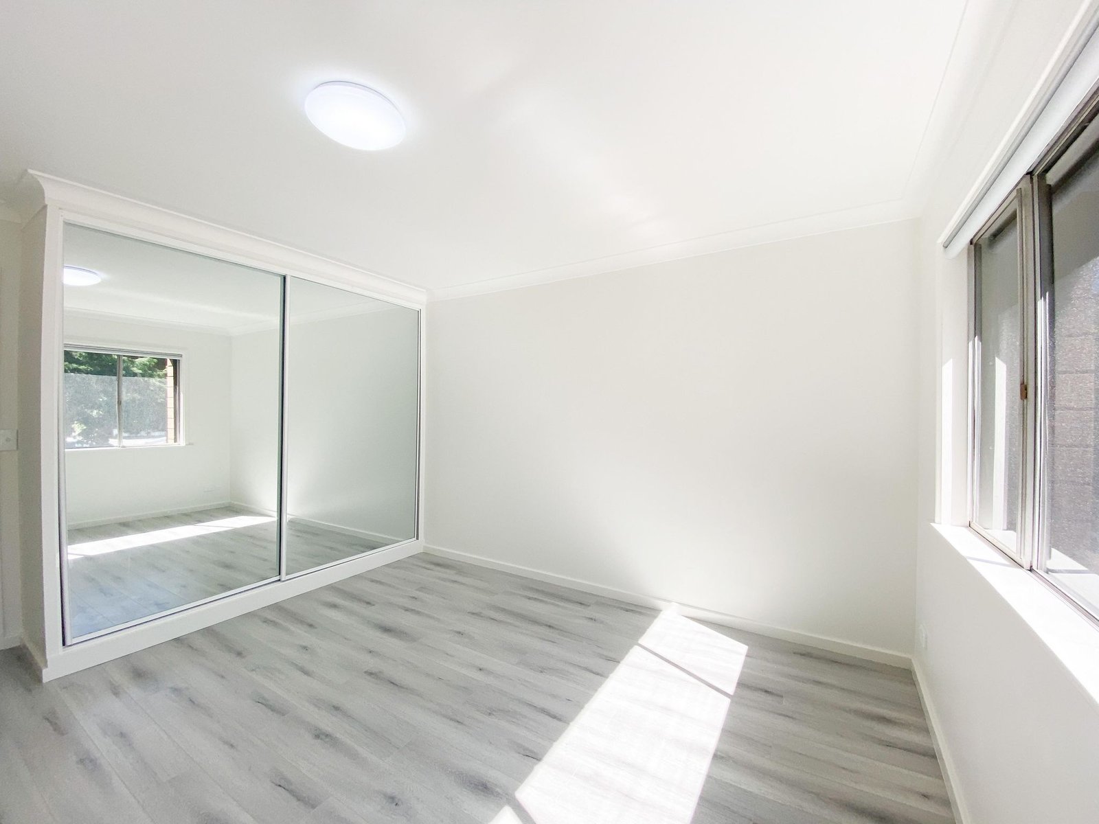 1/105 Stockton Street NELSON BAY 12