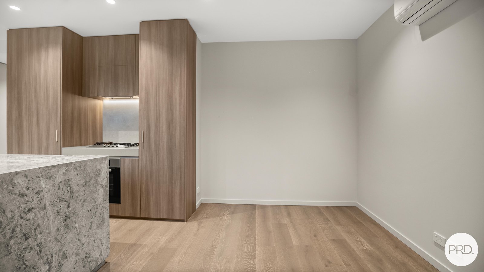 110/605 St Kilda Road MELBOURNE 3