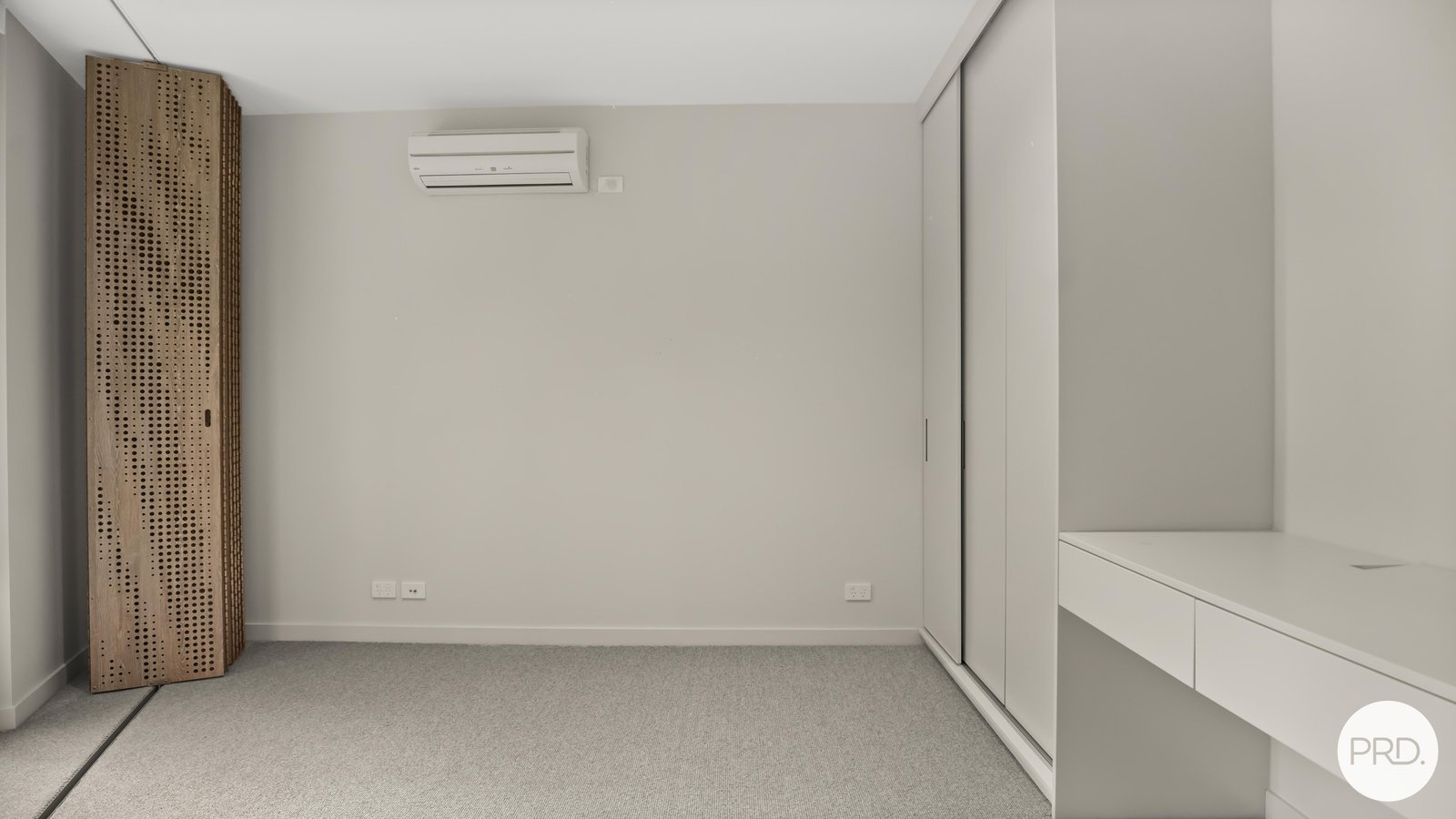 110/605 St Kilda Road MELBOURNE 4