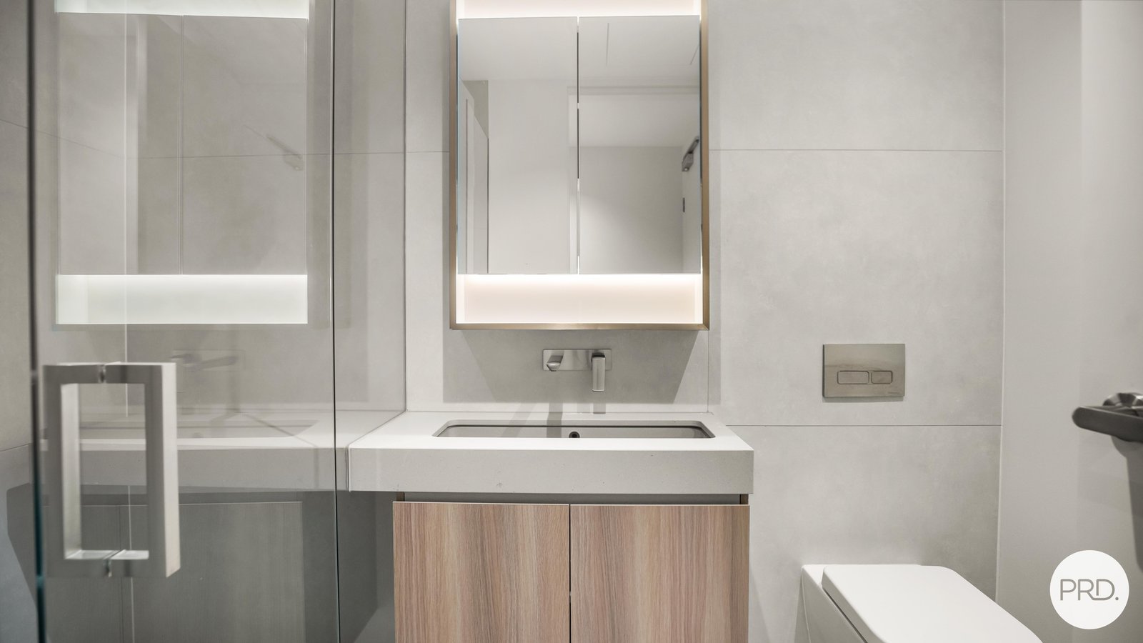 110/605 St Kilda Road MELBOURNE 7