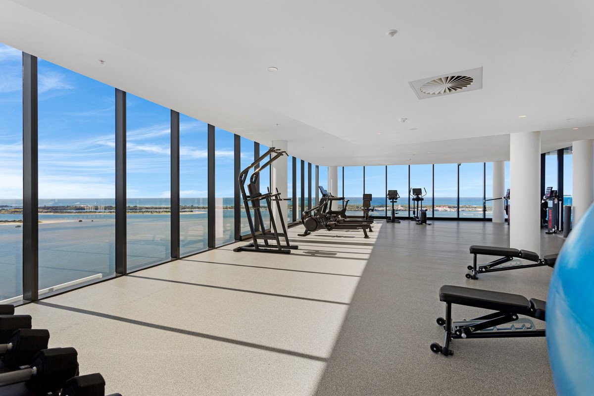 1106/180 Marine Parade Labrador 20