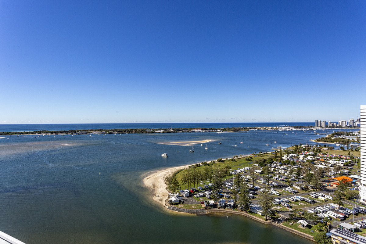 1106/180 Marine Parade Labrador 24