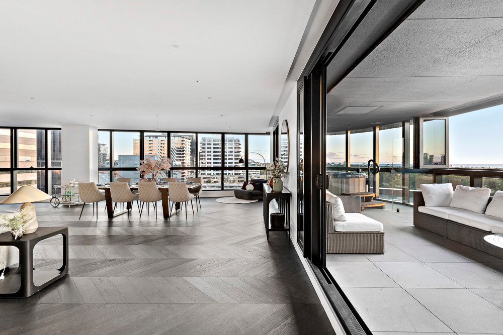 1106/20 Queens Road, MELBOURNE, 3004