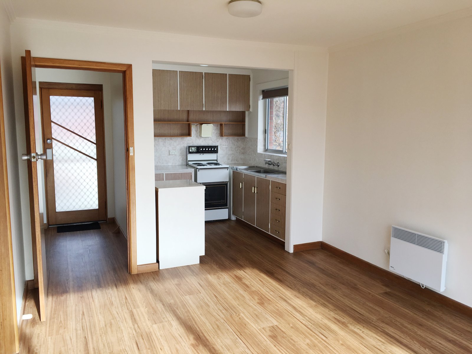 1/107 MONTAGU Street NEW TOWN 2