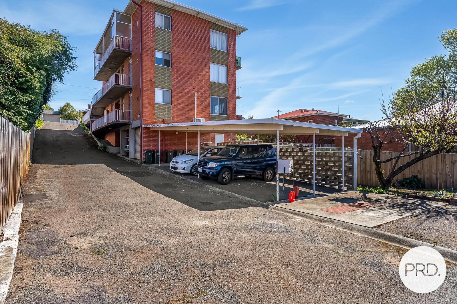 1/107 MONTAGU Street NEW TOWN 8