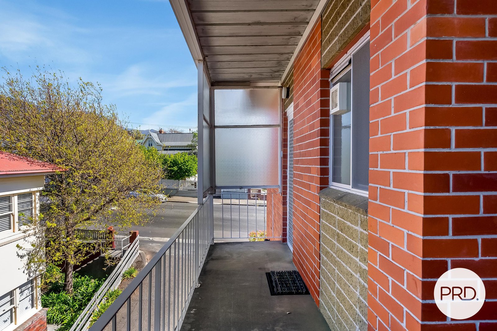 1/107 MONTAGU Street NEW TOWN 9