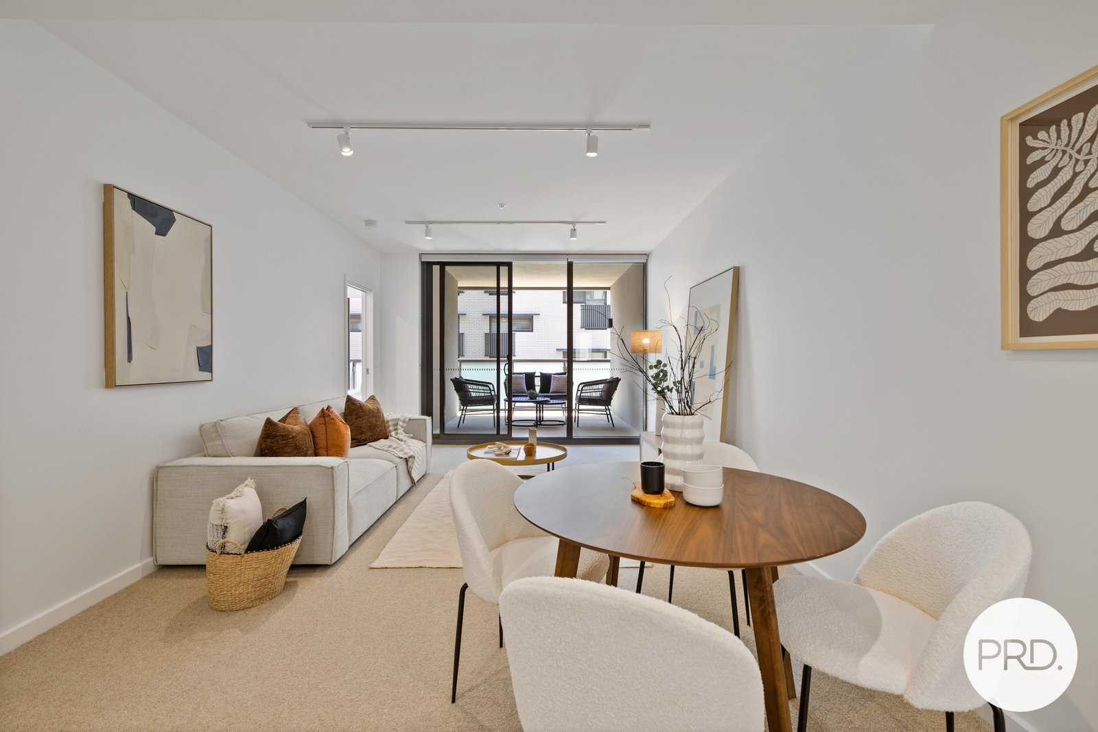 110/71 Constitution Avenue CAMPBELL 4