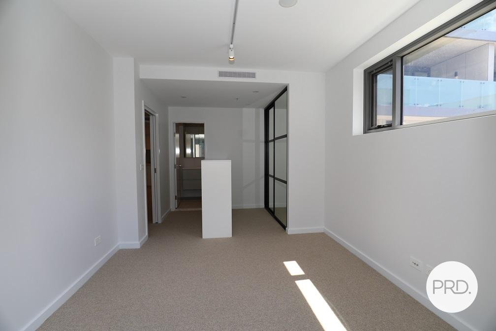 110/71 Constitution Avenue CAMPBELL 11