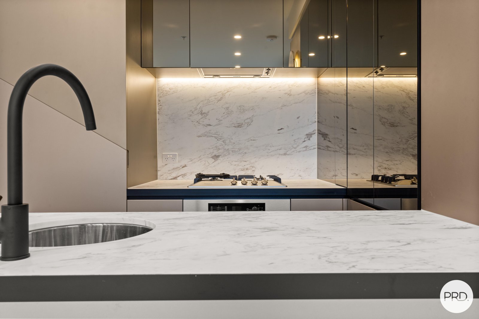 1107/138 Spencer Street MELBOURNE 8