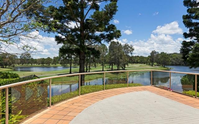 1108 Spring Terraces 'Royal Pines Resort' BENOWA 2