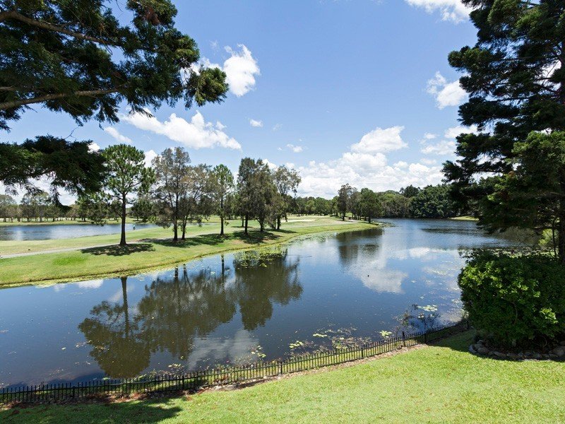 1108 Spring Terraces 'Royal Pines Resort' BENOWA 3