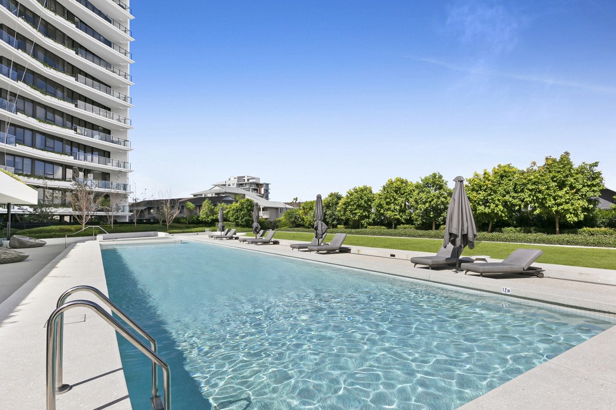 1108/1328 Gold Coast Highway Palm Beach 2