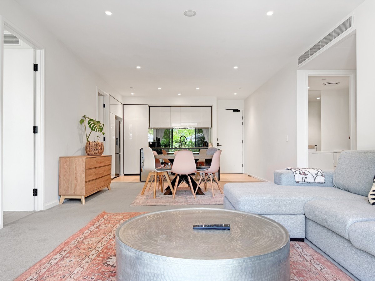 1108/1328 Gold Coast Highway Palm Beach 3