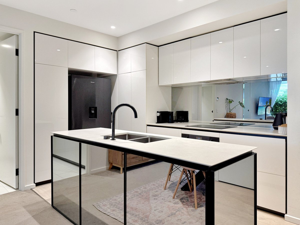 1108/1328 Gold Coast Highway Palm Beach 4