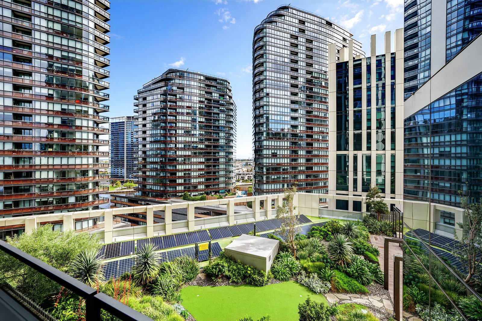 1108E/888 Collins Street, Docklands VIC 3008