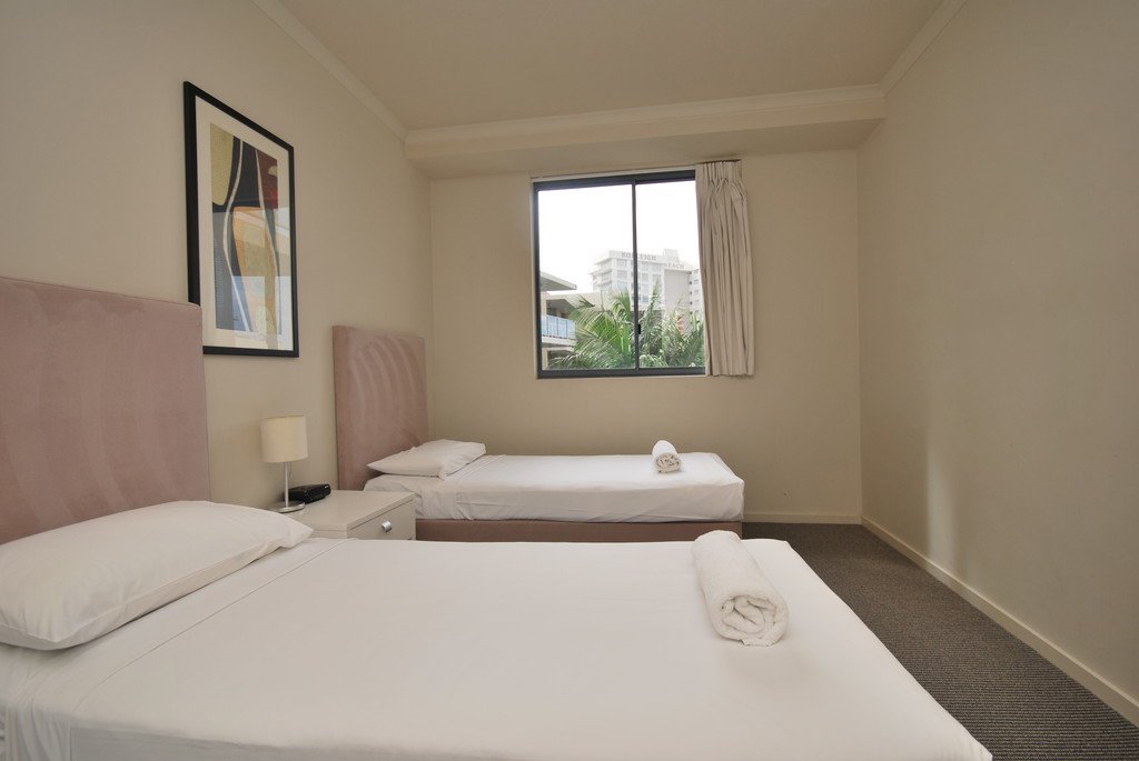 1109/1 Ocean Street BURLEIGH HEADS 7