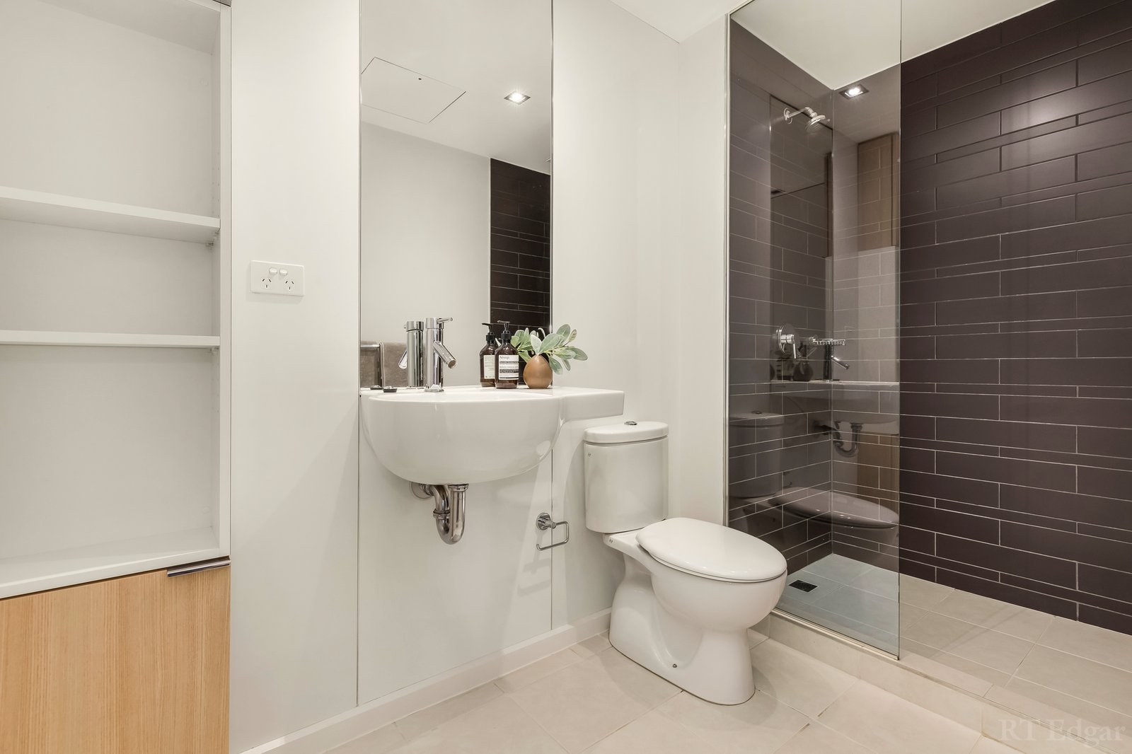 Real Estate and Property in 110/92 Kinkora Road, Hawthorn, VIC