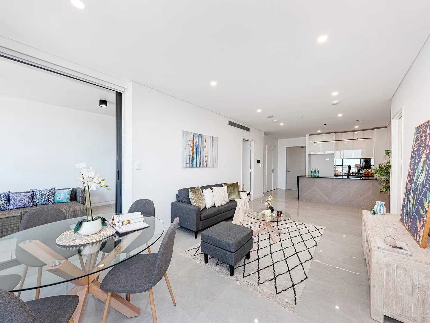 1109/4 Finch Drive EASTGARDENS 5