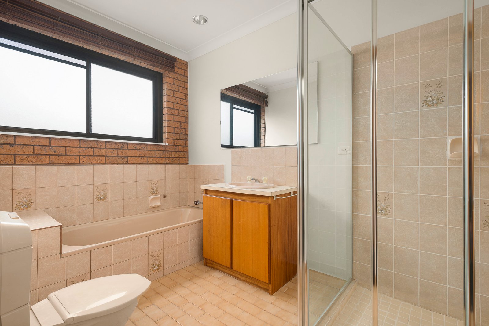 Real Estate and Property in 1/1097 Glen Huntly Road, Glen Huntly, VIC