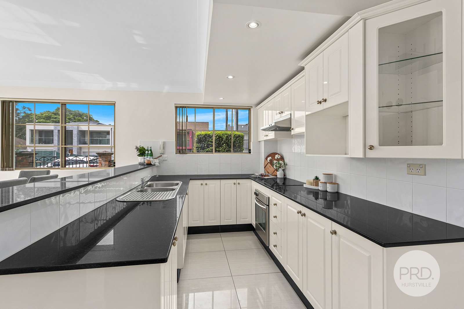 1/109A Bassett Street HURSTVILLE 4