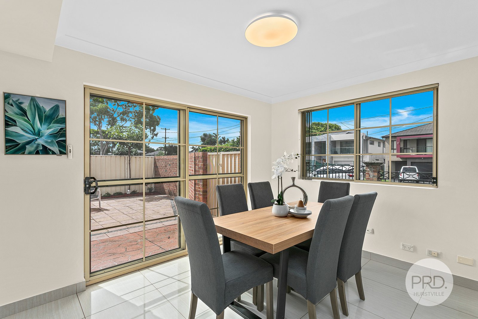 1/109A Bassett Street HURSTVILLE 5