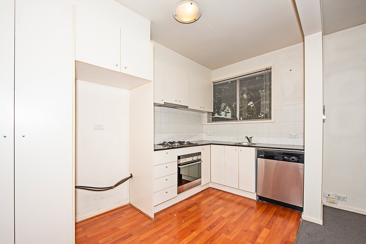 Gallery: 1/11-13 Llaneast Street