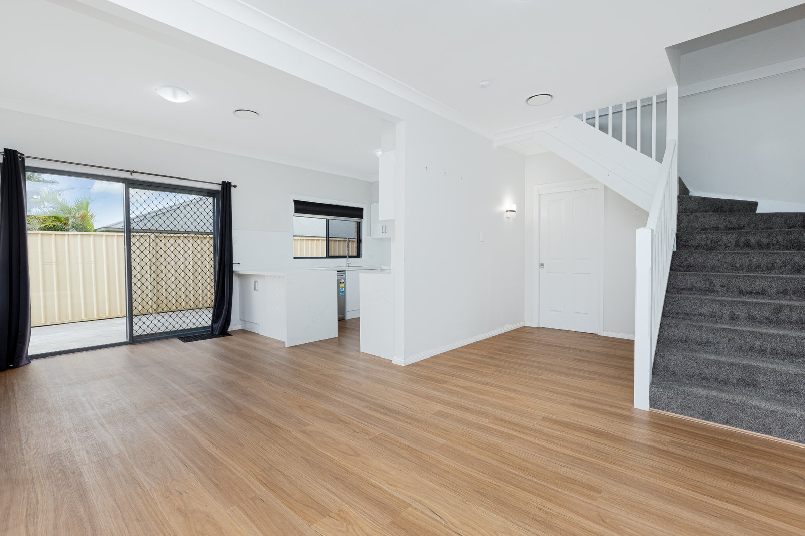 1/11-19 Stanton Drive RAWORTH 2