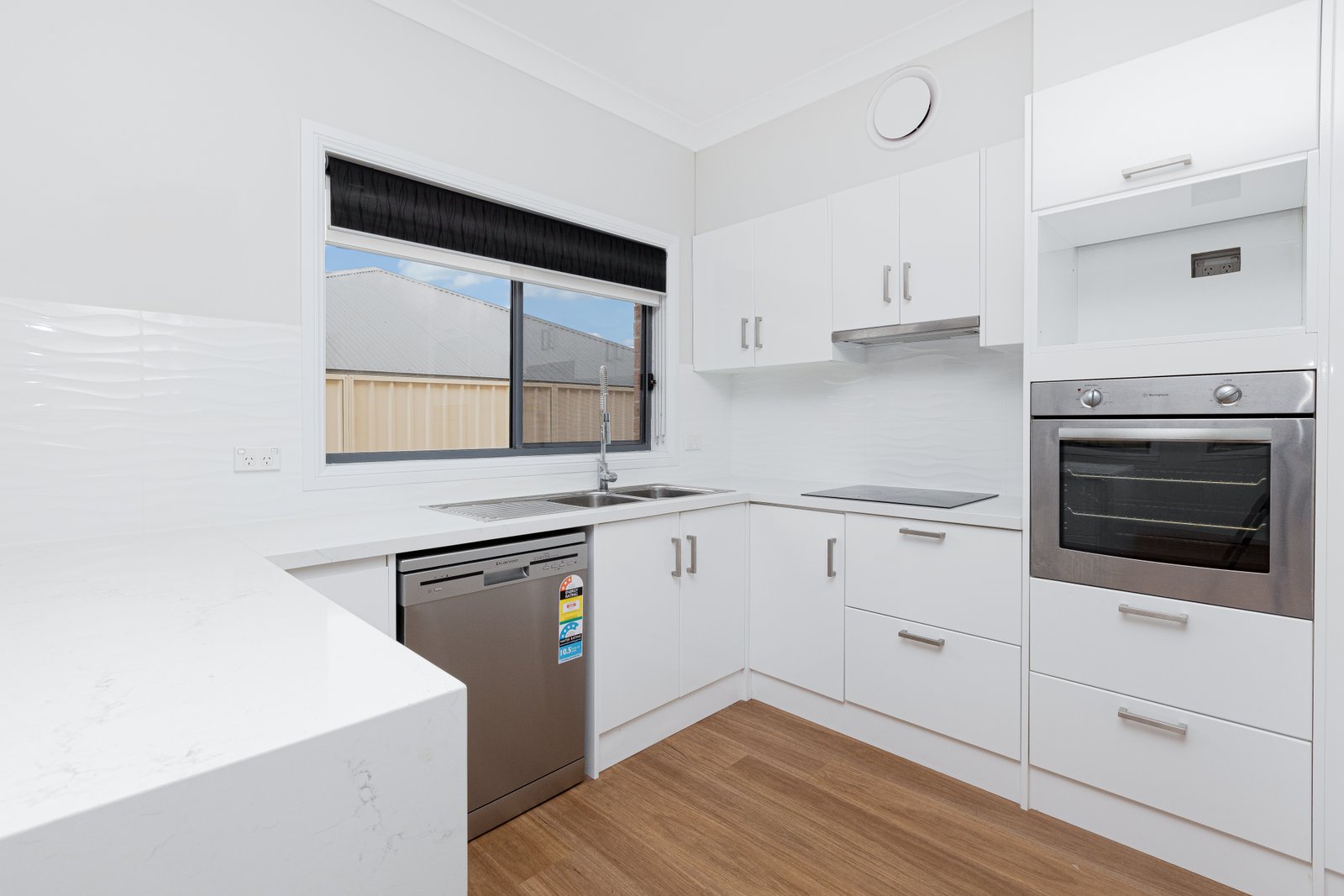 1/11-19 Stanton Drive RAWORTH 12