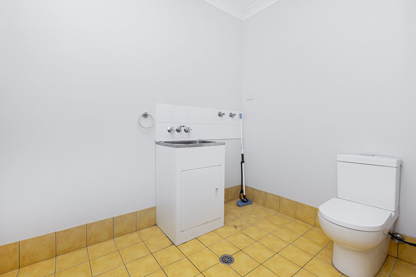 1/11-19 Stanton Drive RAWORTH 19