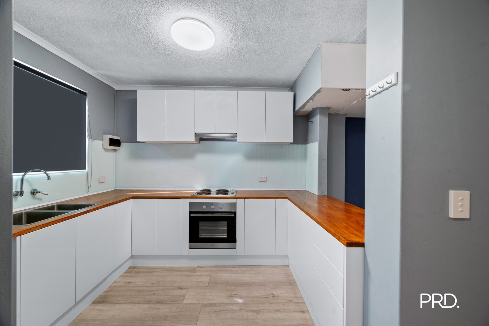 11/1-2 The Crescent Penrith 5