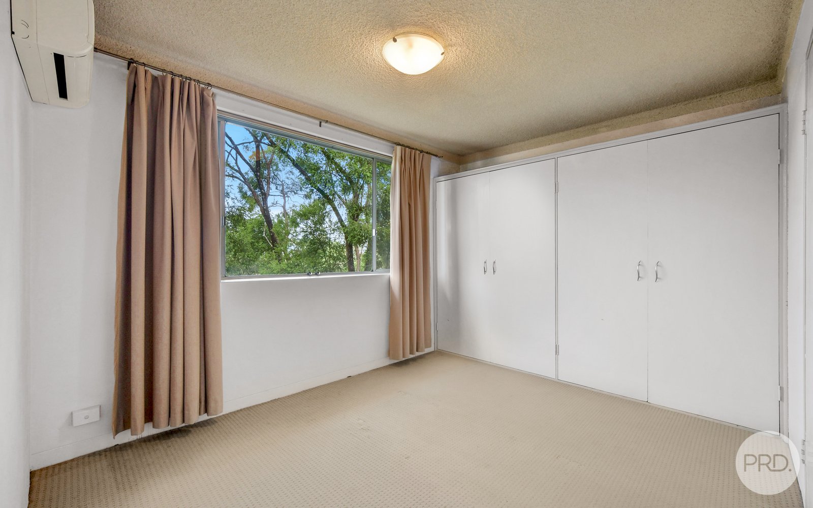 11/1-2 The Crescent PENRITH 6