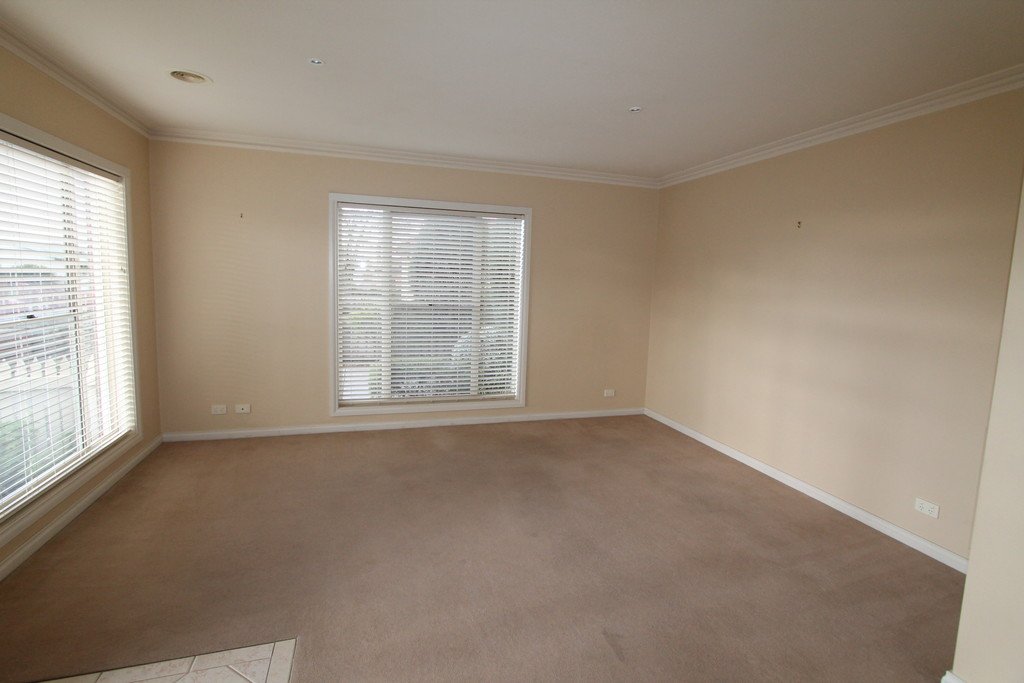 1/11 Alexander Avenue WENDOUREE 3