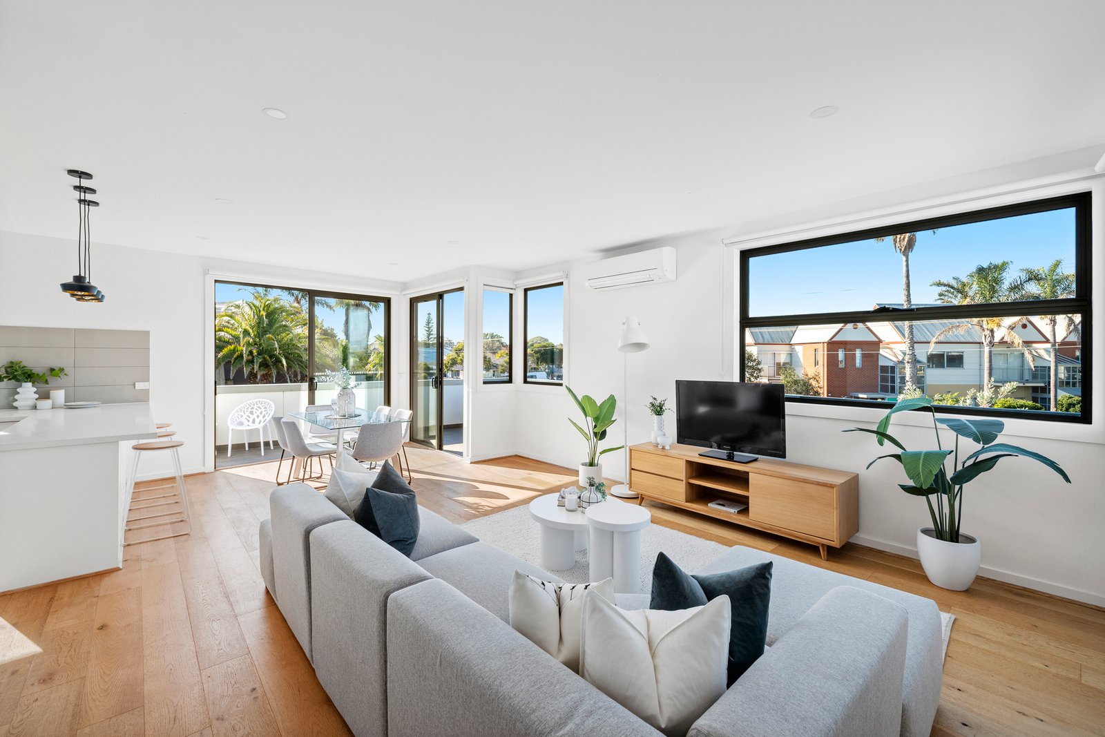Gallery: 1/11 Bay Street