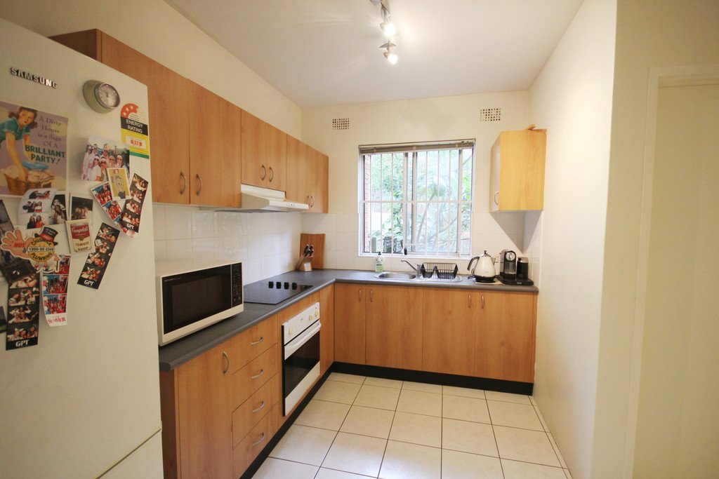 1/11 Bayley Street MARRICKVILLE 2