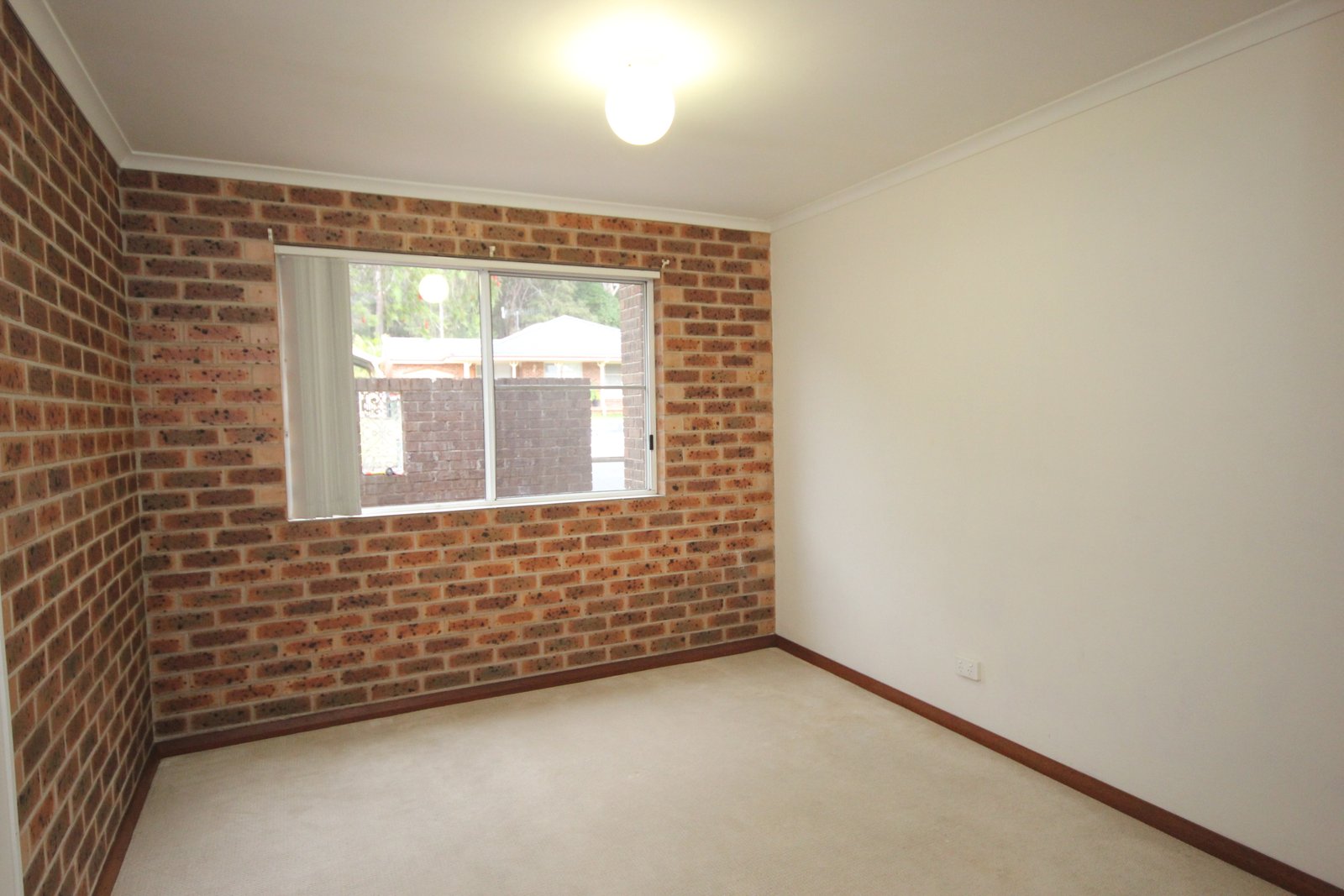 11 Blackbutt Crescent LAURIETON NSW 2443